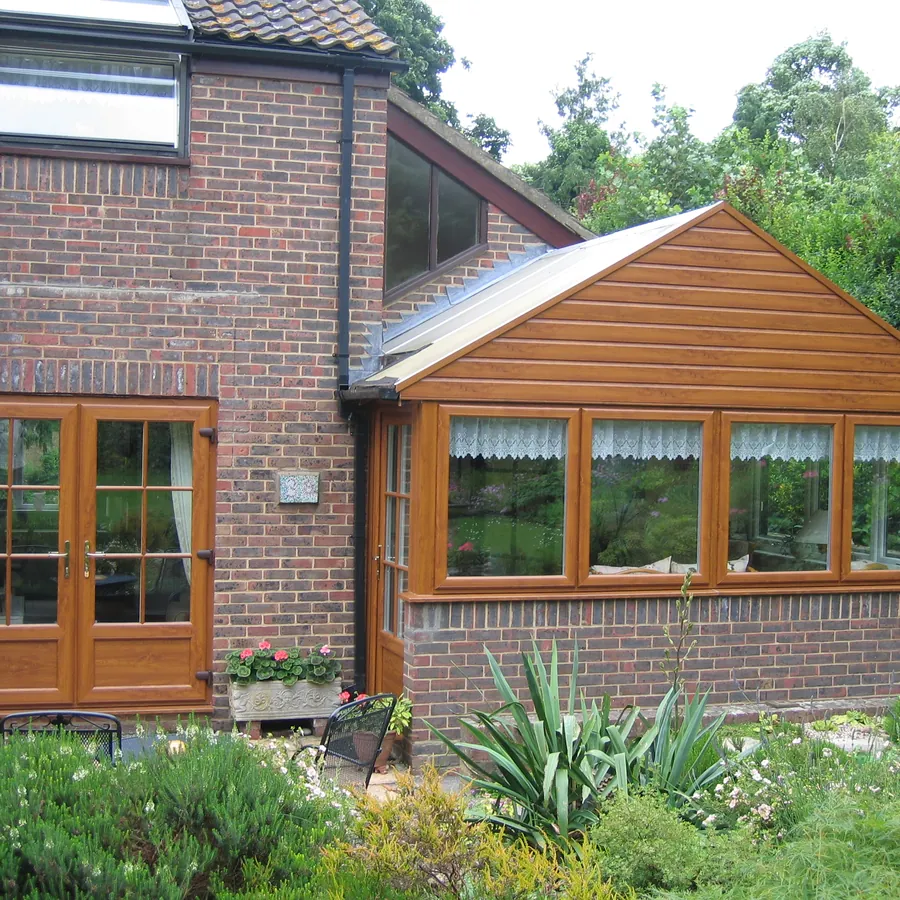 Garden Room Swiss Cottage