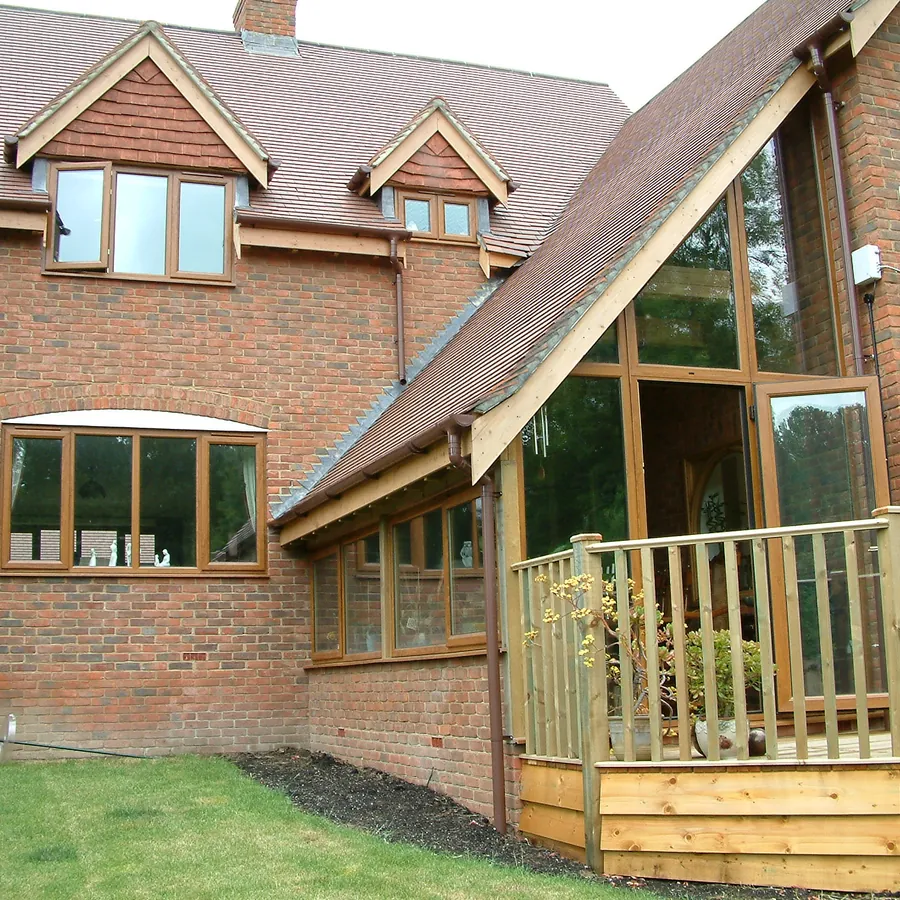 Lean-To Swiss Cottage
